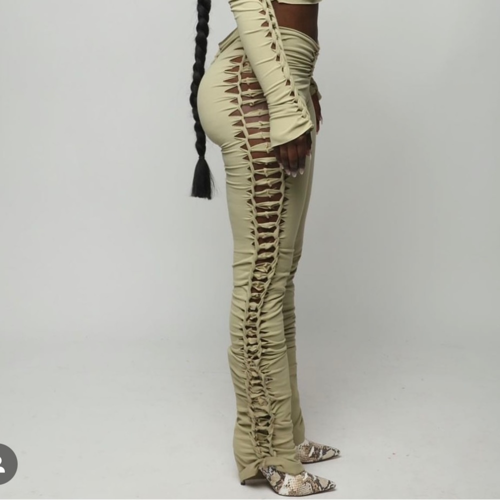 BREADAESHON “SAGE” SET XS/S (can fit a medium)
